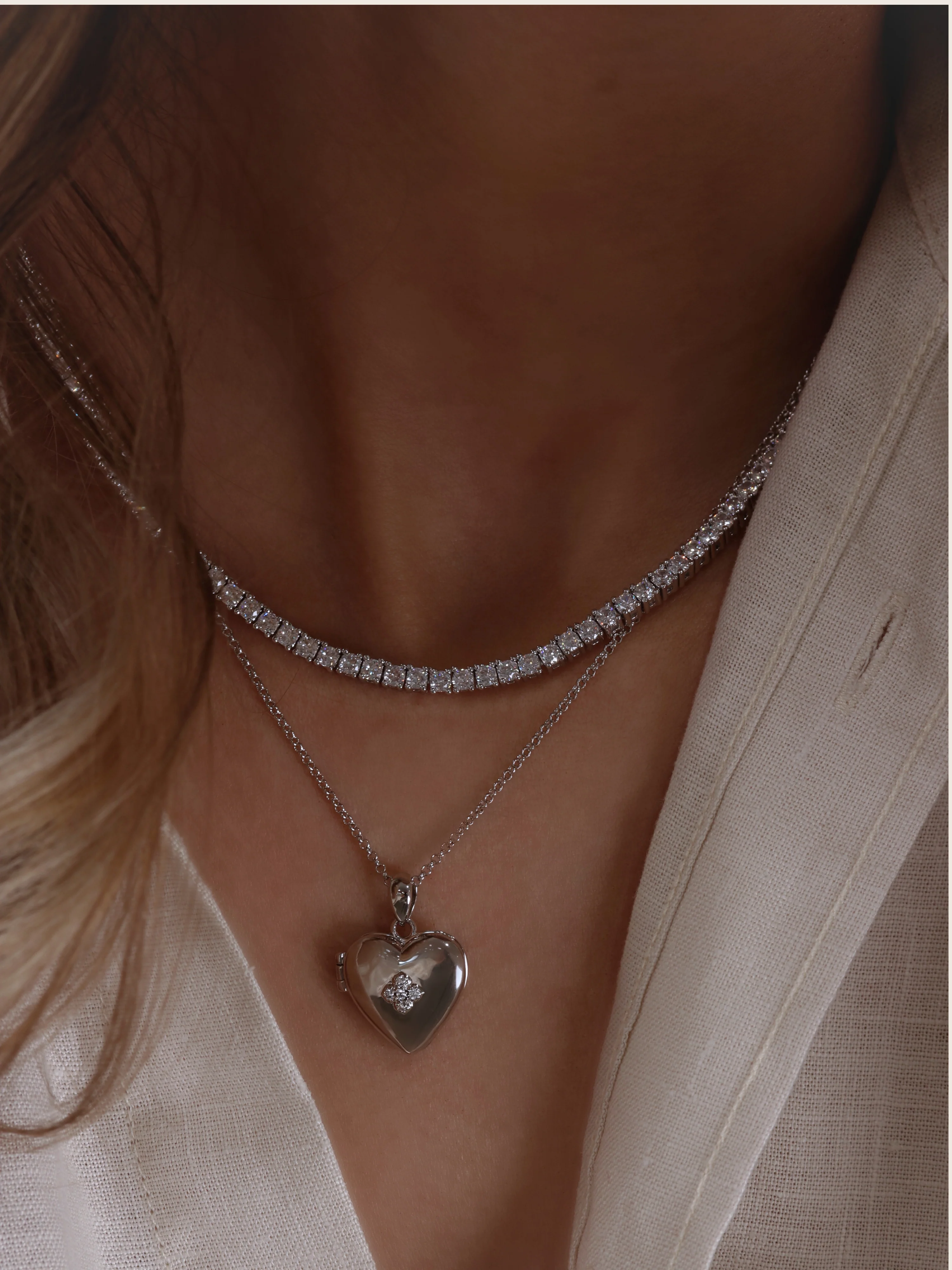*PRE-ORDER FOR EST. 5TH JUNE* Love Locket Hydrangea Necklace - Image 3