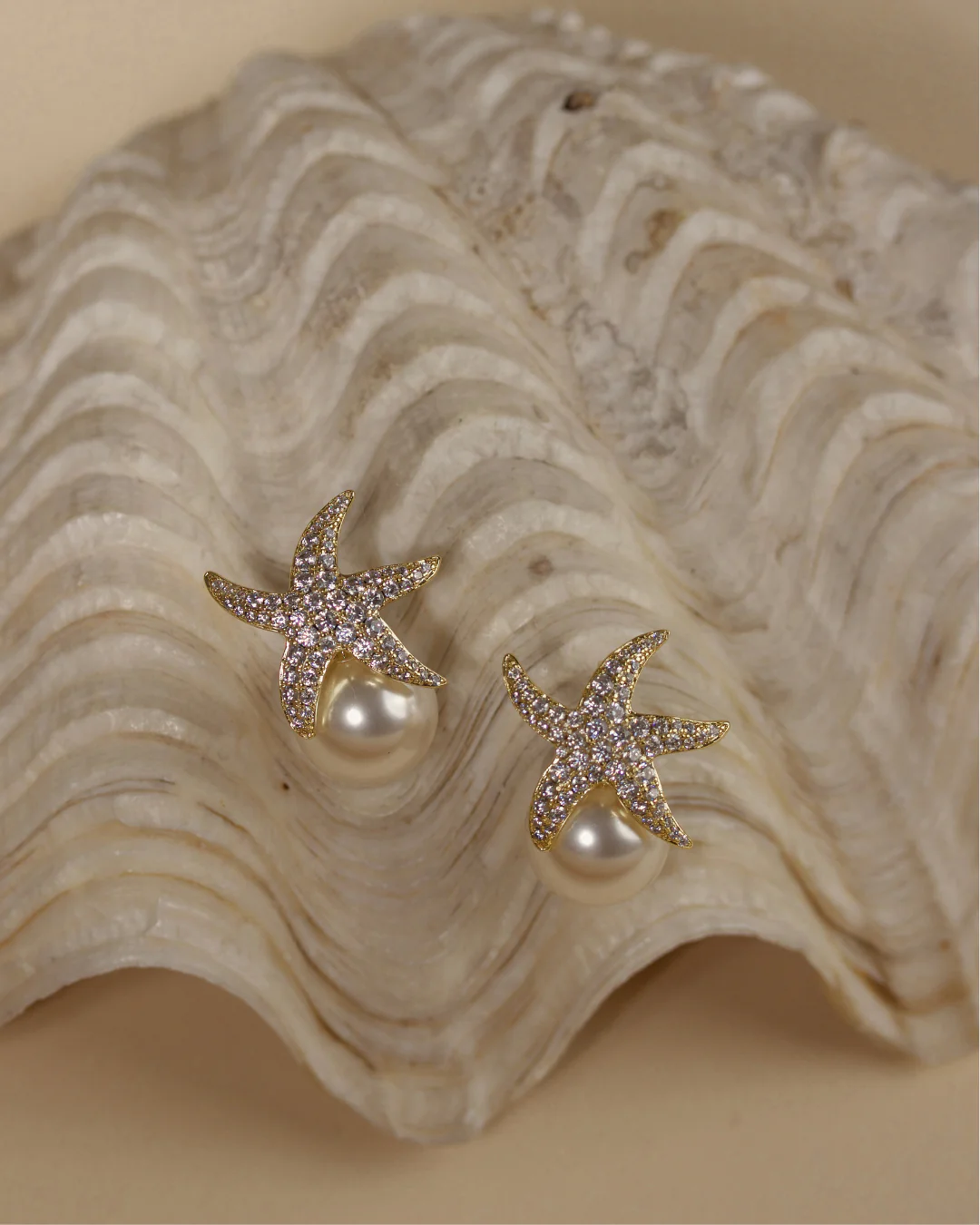 Marina Pearl Earrings - Image 5