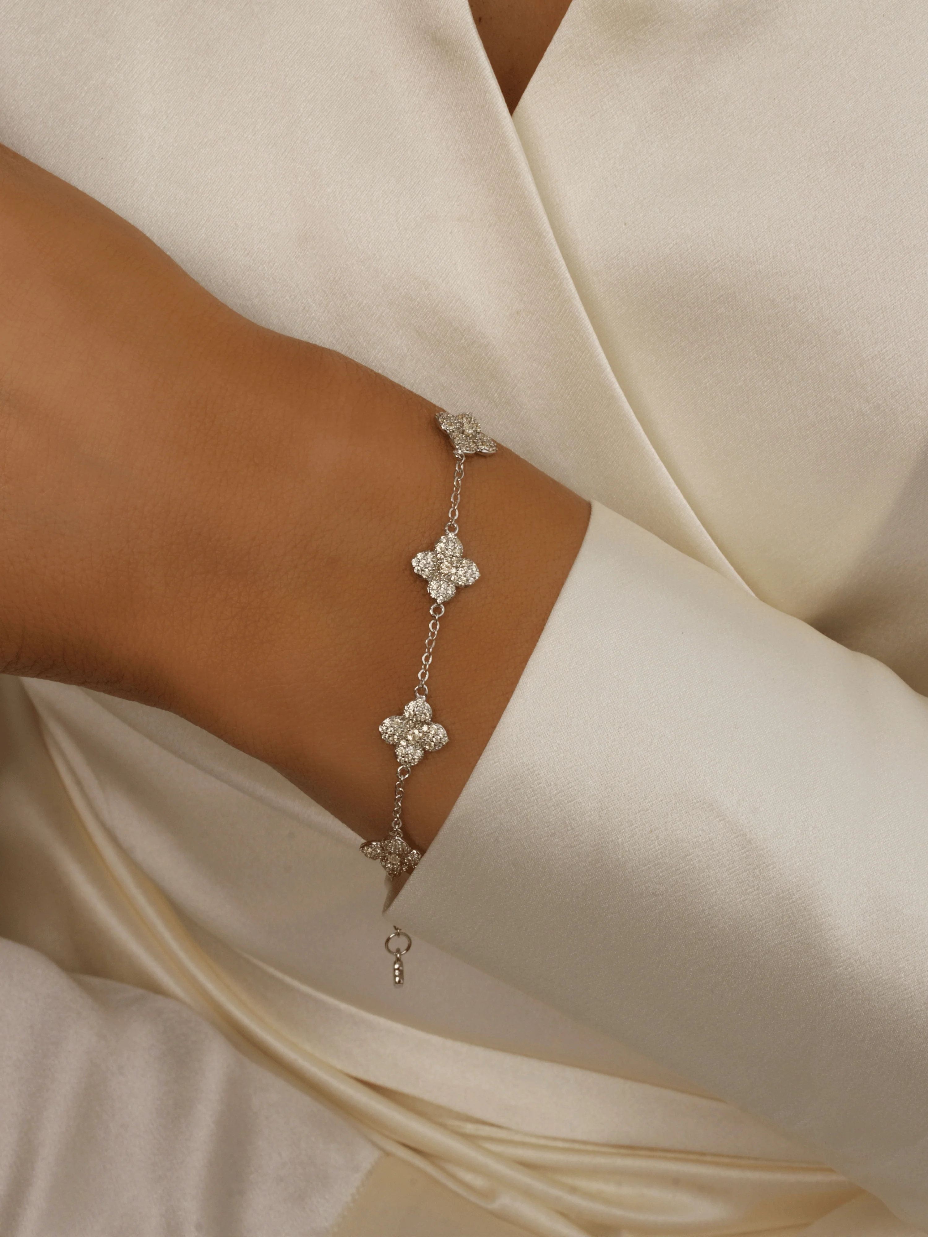 Multi-Mini Hydrangea Bracelet - Lemon Drop - Image 2