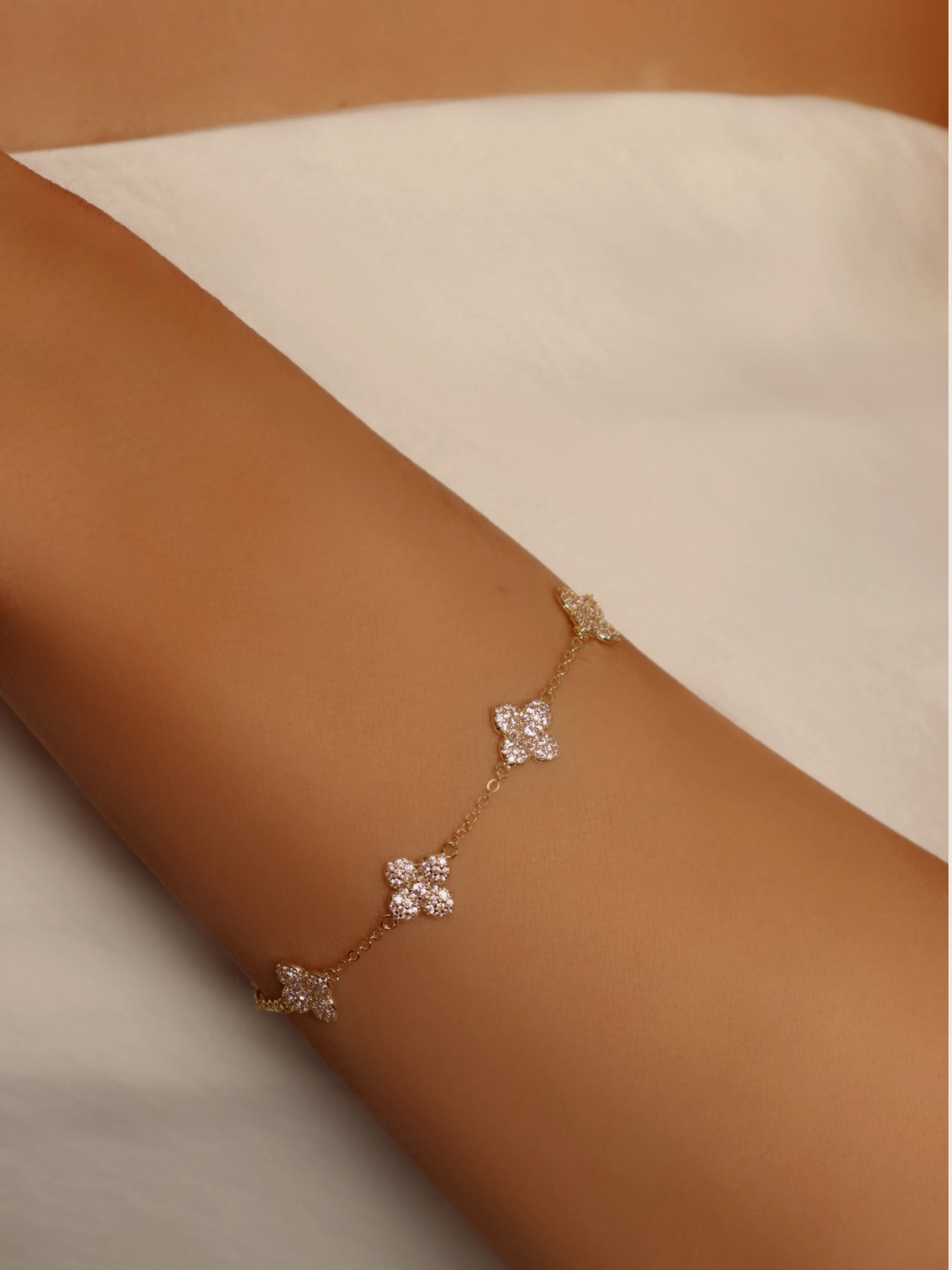 Multi-Mini Hydrangea Bracelet - Light Pink - Image 2